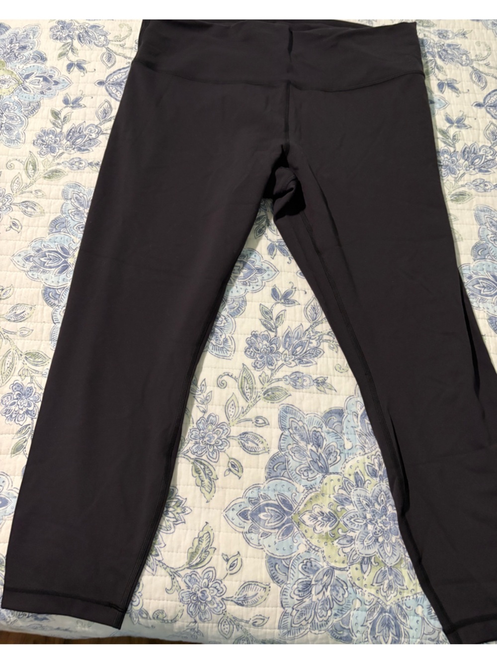 Lululemon Leggings black size 18